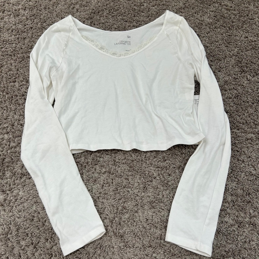 So Favorite Layering Tee Long Sleeve White Crop Top Lace Trim‎ XL
